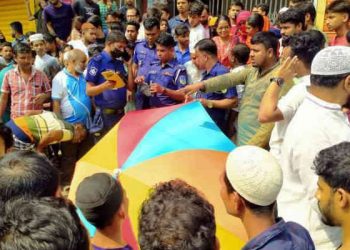 ময়মন‌সিং‌হে ১৩ তলা ভবন থেকে লা‌ফি‌য়ে তরুনীর আত্মহত‌্যা 