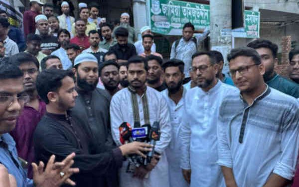 আট মাস না যেতেই আ:লীগ কামব্যাক করছে, আমরা শঙ্কায় আছি: ভিপি নূর