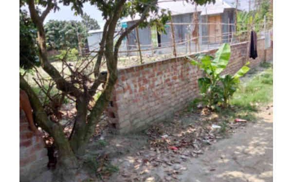 সোনারগাঁয়ে জোরপূর্বক জমি দখল, চাঁদা দাবি ও প্রাণনাশের হুমকি