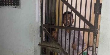 সোনারগাঁয়ে কিশোরী ধর্ষণ চেষ্টায় যুবক গ্রেপ্তার