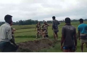 পাটগ্রাম সীমান্তে ভারতীয় বোবা পাগলকে বাংলাদেশে পুশইন করার চেষ্টা