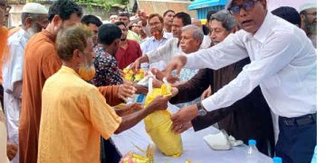 জিয়াউর রহমানের মৃত্যুবার্ষিকী উপলক্ষে সোনারগাঁয়ে ঈদ উপহার বিতরণ