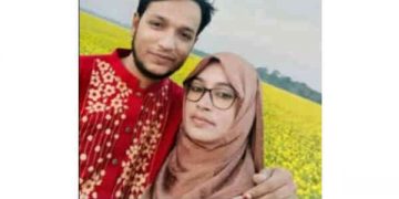 বাড়িতে আশ্রয় নিয়ে ধর্ম মায়ের সাথে পরকীয়া করে বিয়ে করলেন কথিত সাংবাদিক