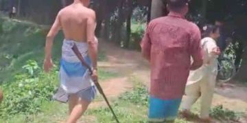 সোনারগাঁয়ে চাদাঁ না পেয়ে গুলি করে প্রবাসীকে হত্যার হুমকি বিএনপি নেতার