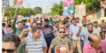 সোনারগাঁয়ে বিএনপির প্রচারপত্র বিলি অনুষ্ঠানে নেতাকর্মীদের ঢল