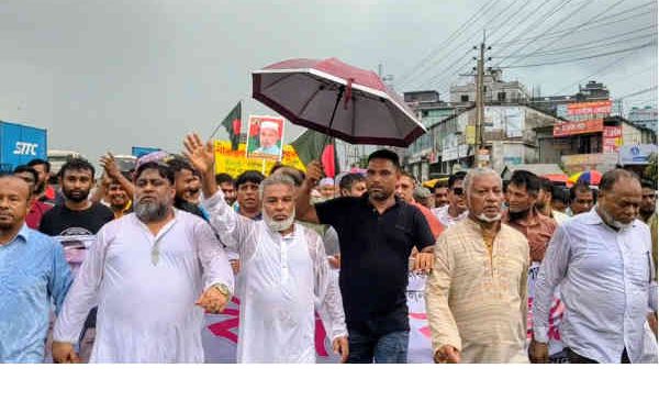 সোনারগাঁয়ে বাদ্যযন্ত্র বাজিয়ে বিএনপির র‌্যালী