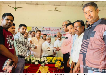 সোনারগাঁয়ে ৩৫টি পূজা মন্ডপে বিএনপির আর্থিক অনুদান