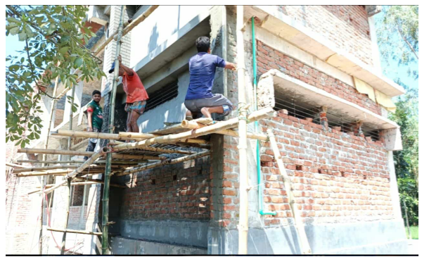 হাতীবান্ধায় সরকারি প্রাথমিক বিদ্যালয়ে ওয়াশ ব্লক নির্মাণ কাজে অনিয়ম-দুর্নীতির অভিযোগ 