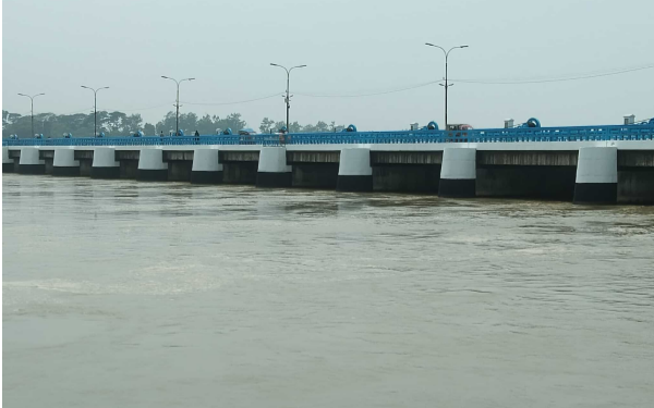 বিপৎসীমার কাছাকাছি তিস্তার পানি, বন্যার আশঙ্কা