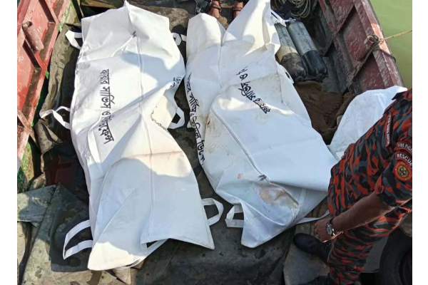 মেঘনা নদীতে ট্রলার ডুবির ২৪ ঘন্টার পর নিখোঁজ দুই যুবকের মরদেহ উদ্ধার