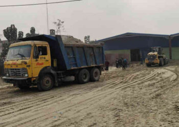 সোনারগাঁয়ে বিএনপি নেতার নাম ভাঙ্গিয়ে পরিবহন চাঁদাবাজির অভিযোগ