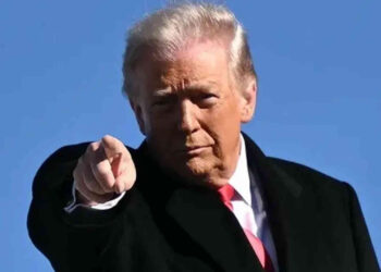 যুক্তরাজ্য-জার্মানি-ফ্রান্সসহ ৮ দেশের ওপর ট্রাম্পের  শুল্ক আরোপ