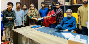 ‎‎নতুন তিন রুটে বাস চালুর দাবিতে কুবি শিক্ষার্থীদের স্মারকলিপি  ‎