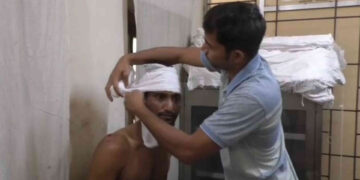 রূপগঞ্জে জমি নিয়ে বিরোধে ছাত্রদল নেতাকে কুপিয়ে জখম