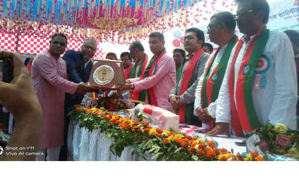 হাতীবান্ধায় নবনির্বাচিত এমপিকে সংবর্ধনা, কৃতি শিক্ষার্থীর সম্মাননা ও নবীন বরণ! 