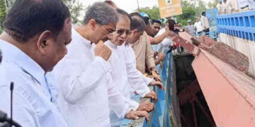 তিস্তা ব্যারেজ পরিদর্শনে তিন মন্ত্রী