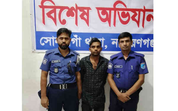 সোনারগাঁ থেকে ছিনতাই হওয়া ২৫ লাখ টাকার ফ্রেশ সয়াবিন তেল উদ্ধার, চালক গ্রেপ্তার